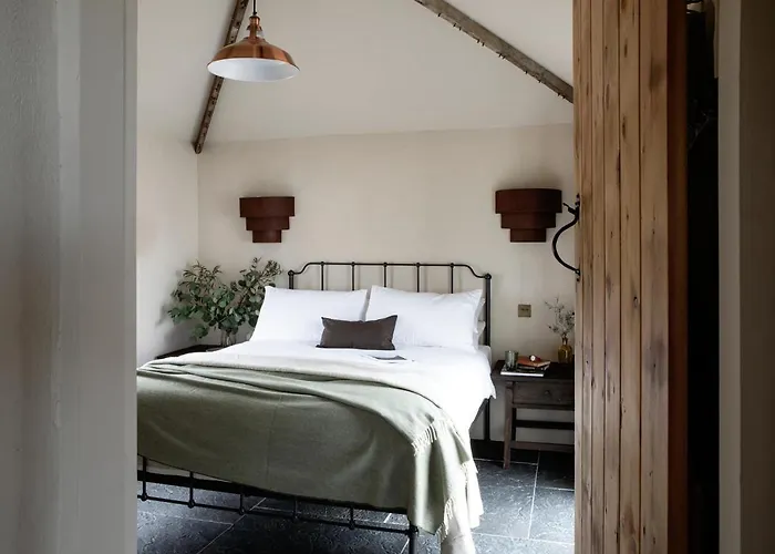 Gate Lodge@White Strand
