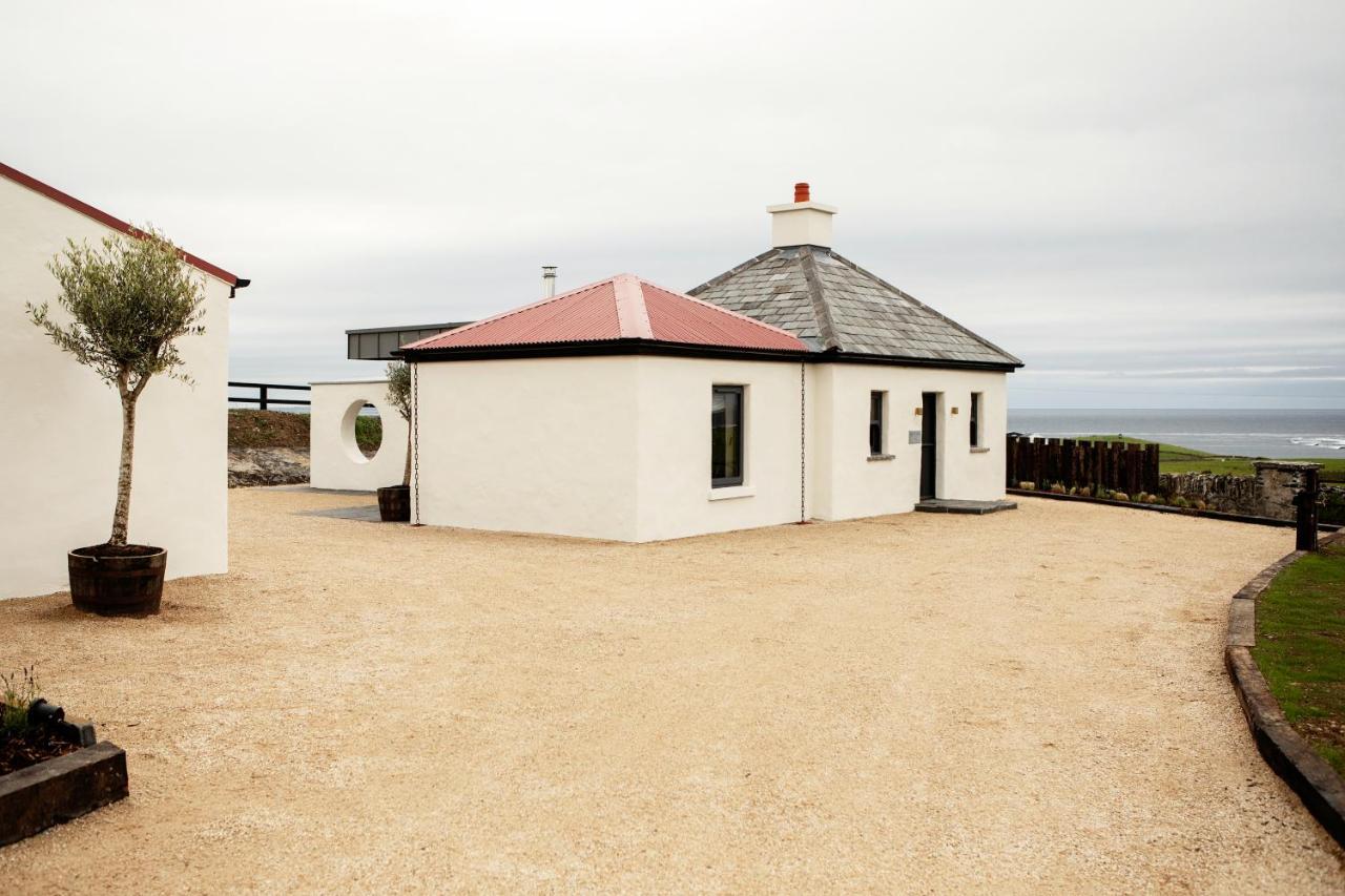 Gate Lodge@white Lodge Milltown Malbay